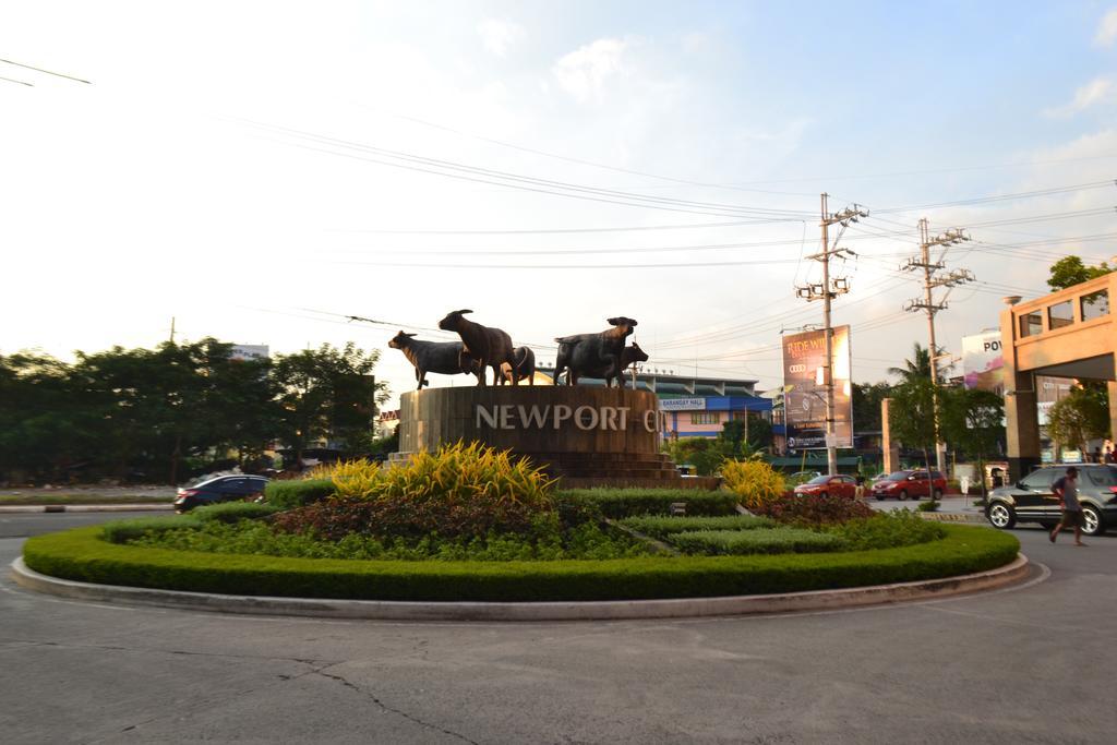 Daichi Place Newport Boulevard Manila Eksteriør bilde